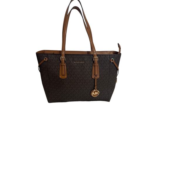 Michael Kors Handbags - Michael Kors NWT Voyager Medium Logo Tote Bag Pocketbook Brown Zip Drawstring